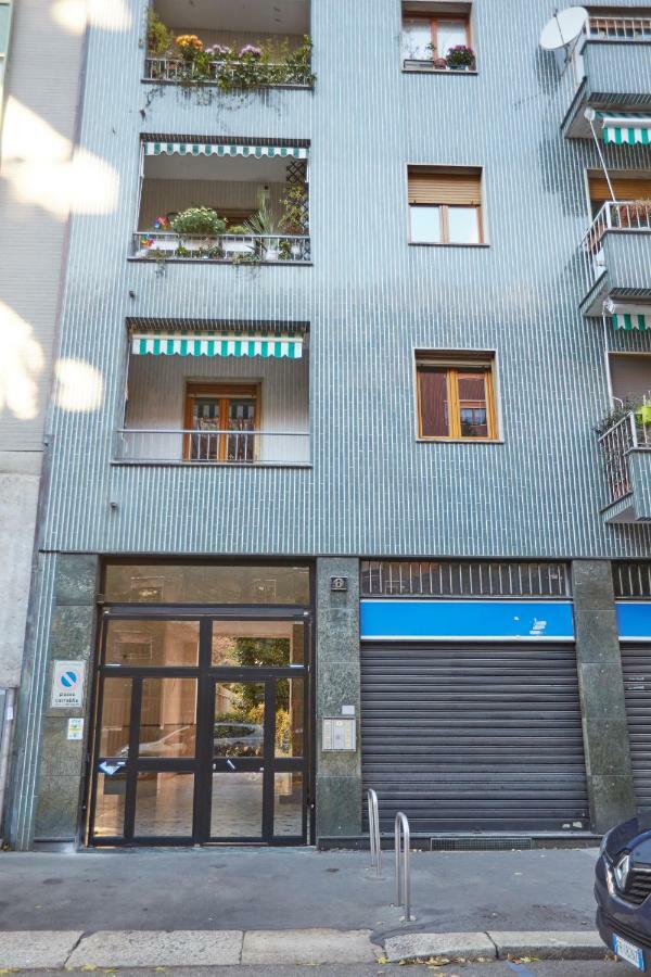 Sempione Cozy Studio Milan Bagian luar foto
